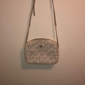 Michael kors cross body bag